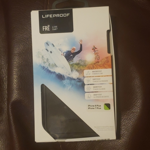 Lifeproof Frē Live 360⁰ For iPhone 8/7 Plus - Picture 1 of 4